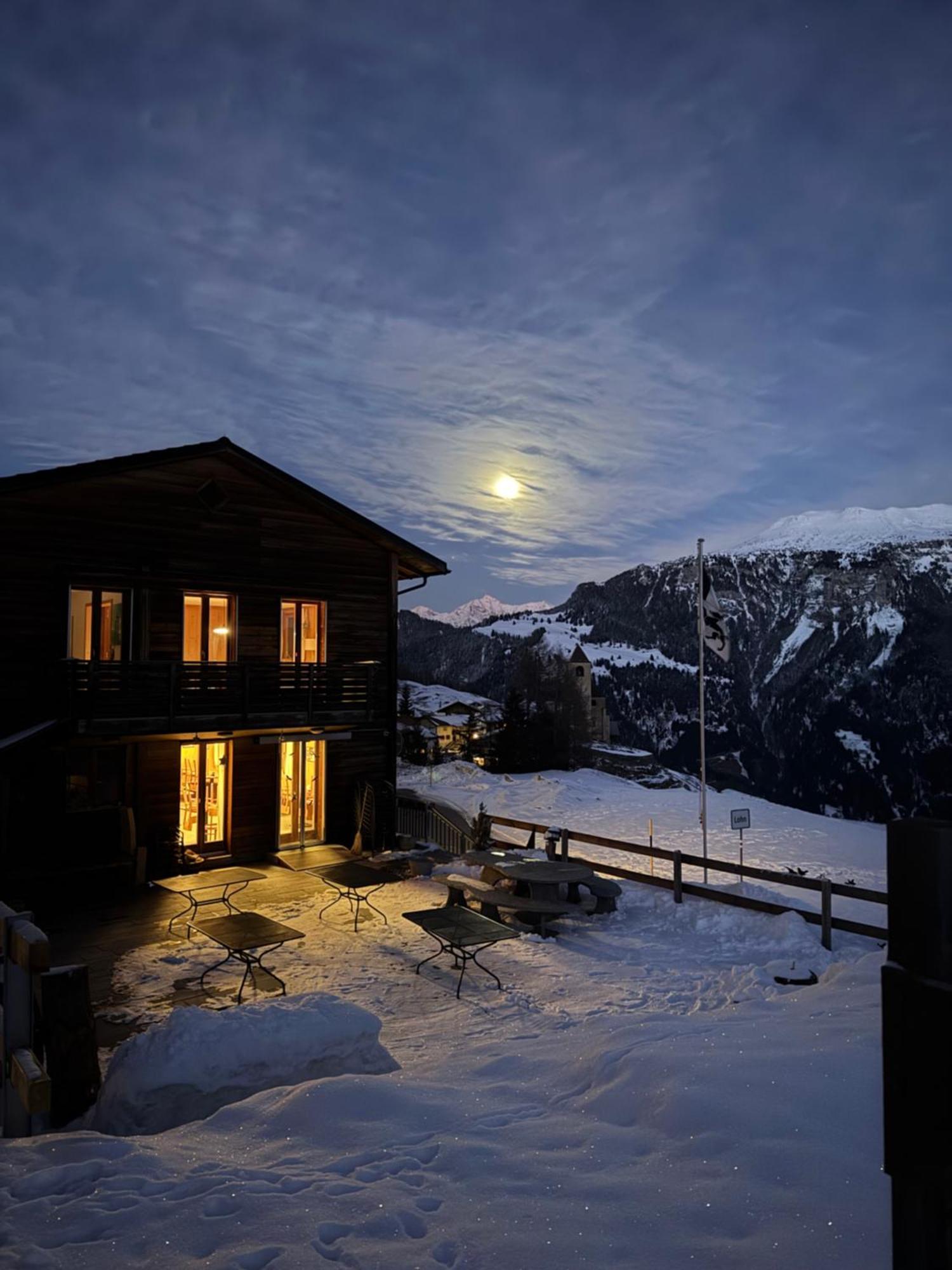 Lohn Ustreia Orta B&B 외부 사진